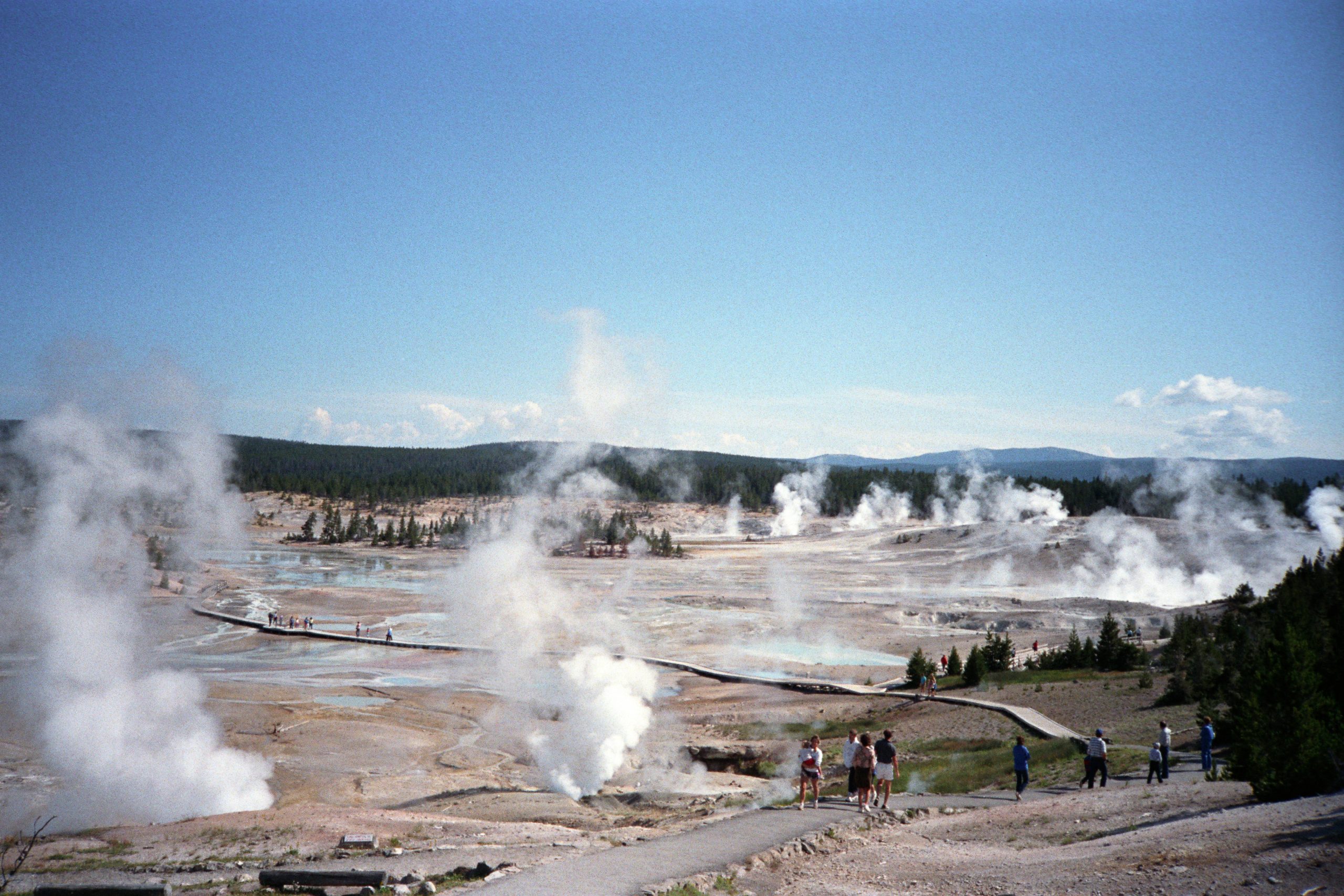 - Yellowstone National Park - Wyoming - USA