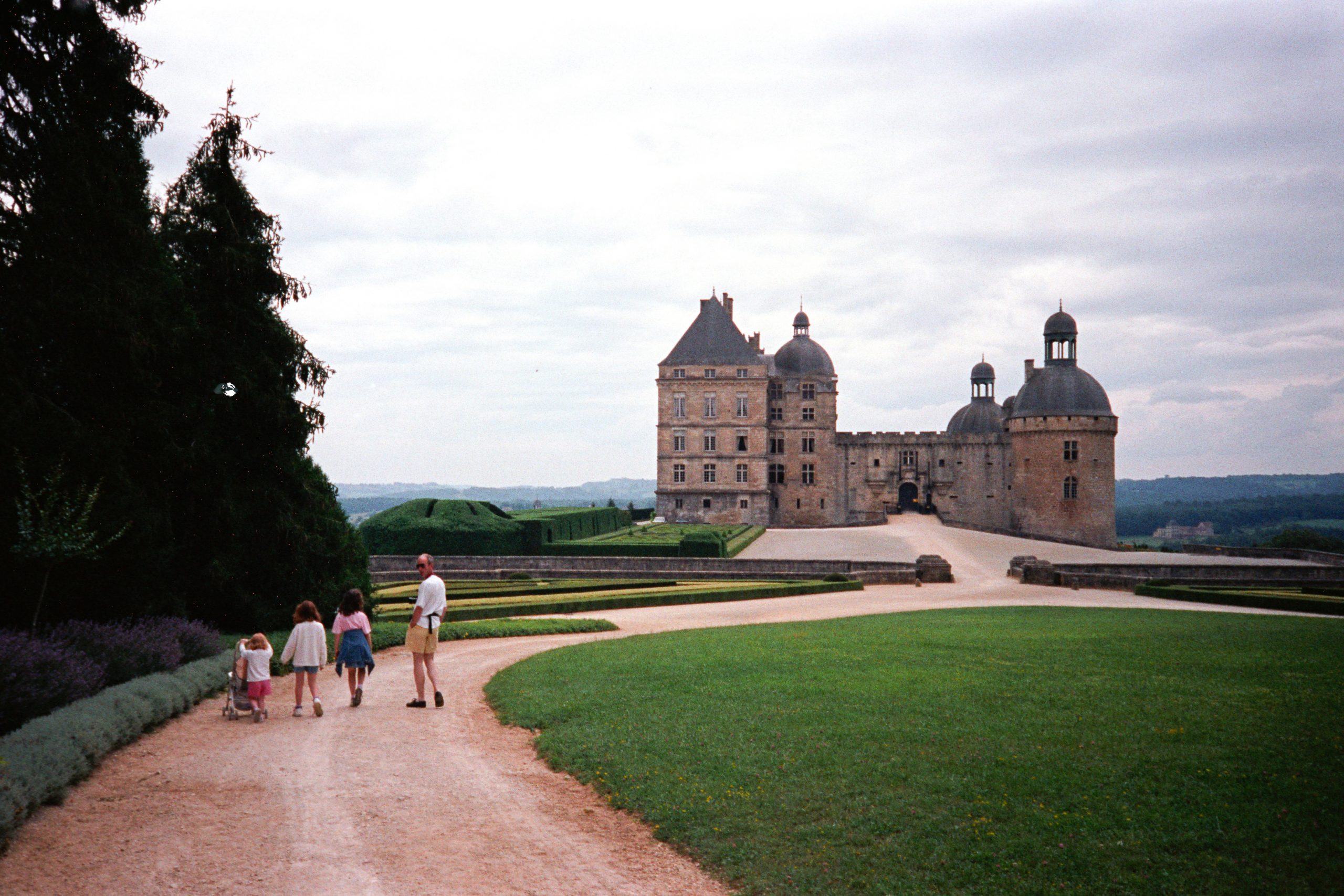 Château de Hautefort - Hautefort - Dordogne - France