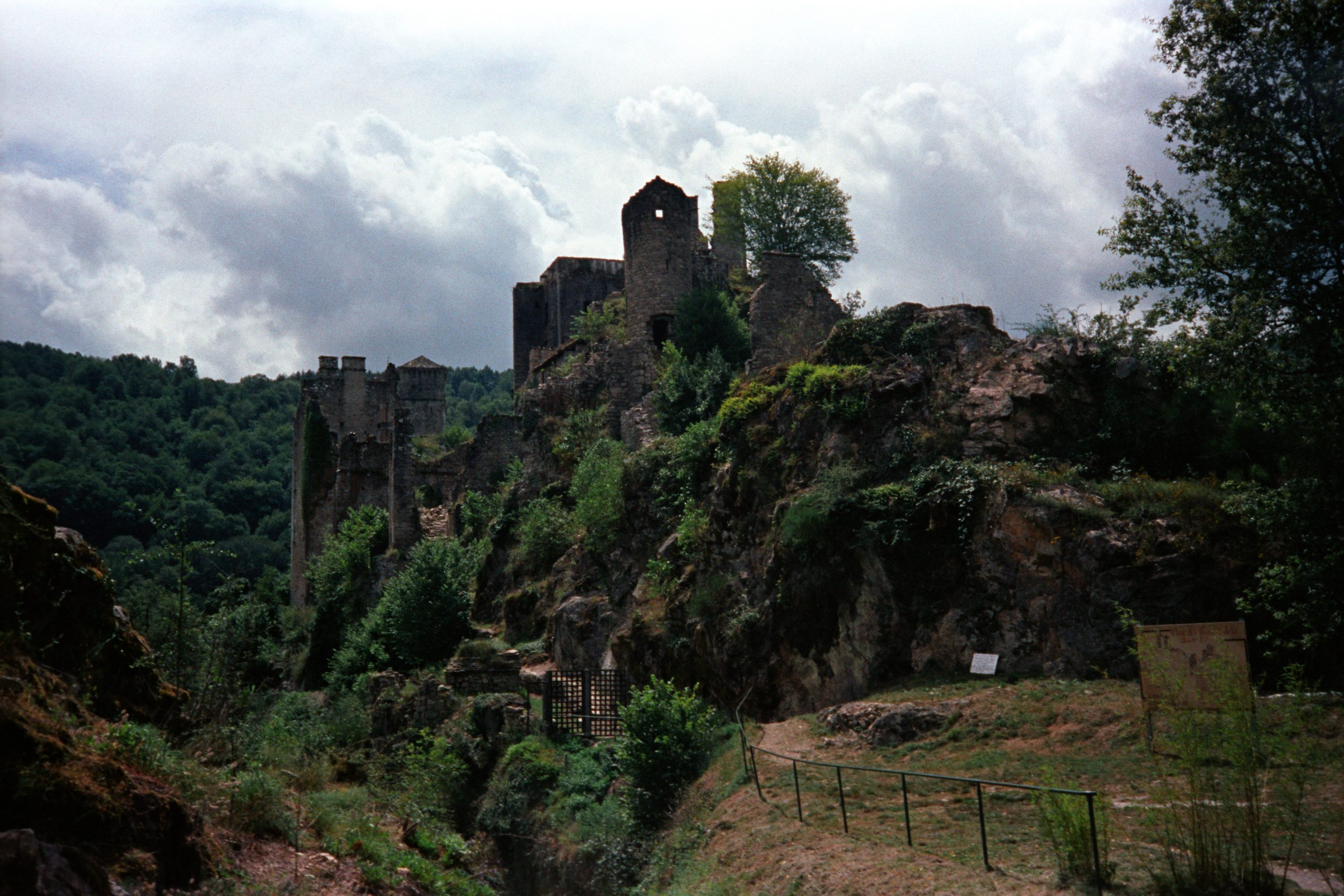 Tours de Merle - Saint-Geniez-ô-Merle - Corrèze - France