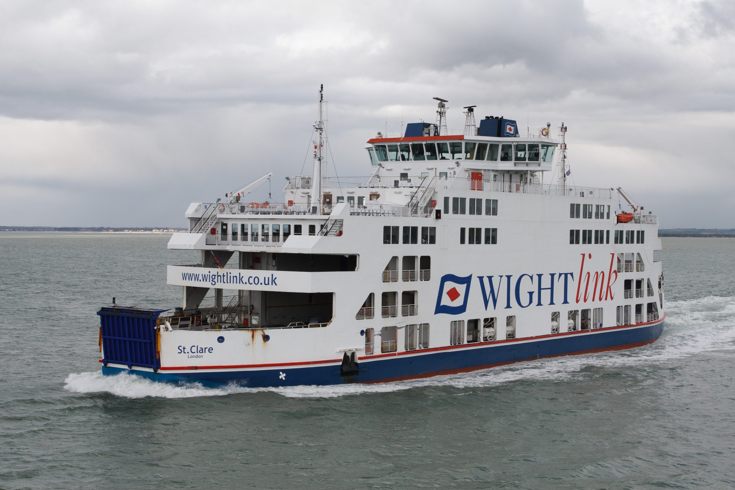 Solent - Fishbourne - Isle of Wight - England