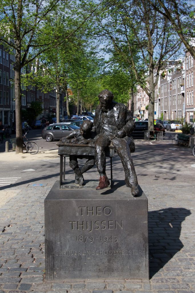 Theo Thijssen statue - Amsterdam -  - Netherlands