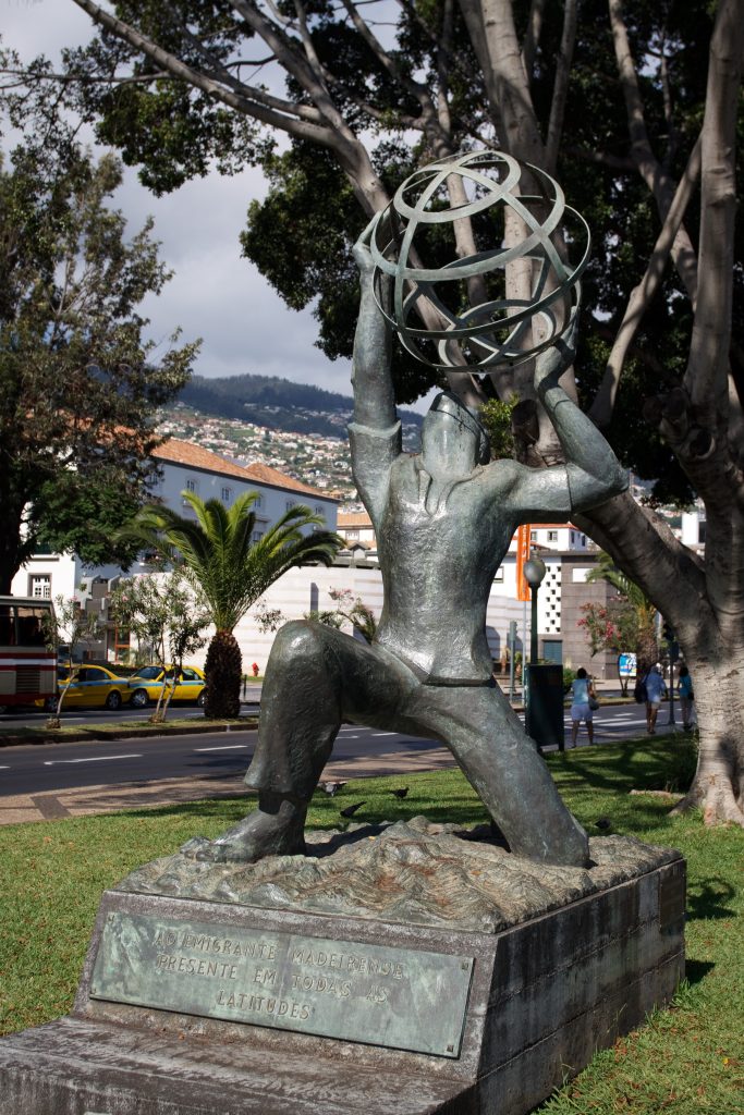 Madeiran emigrants statue - Funchal - Madeira - Portugal