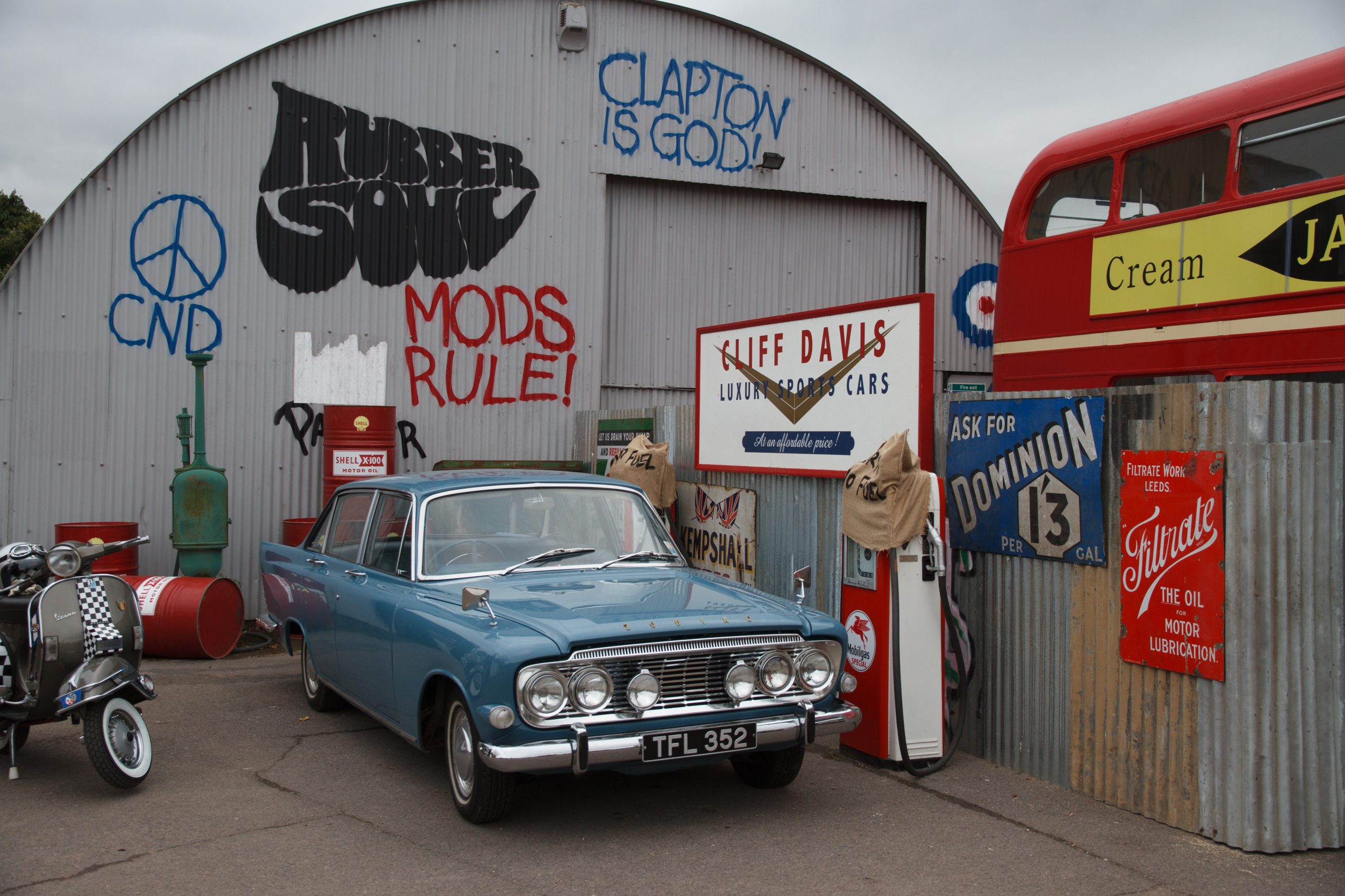 Goodwood Motor Circuit - Chichester - West Sussex - England