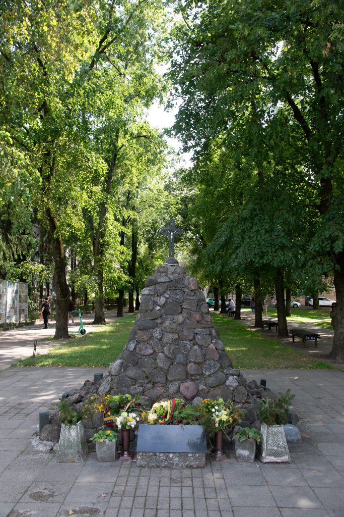 Paminklas sovietinės okupacijos aukoms - Vilnius - Vilnius - Lithuania