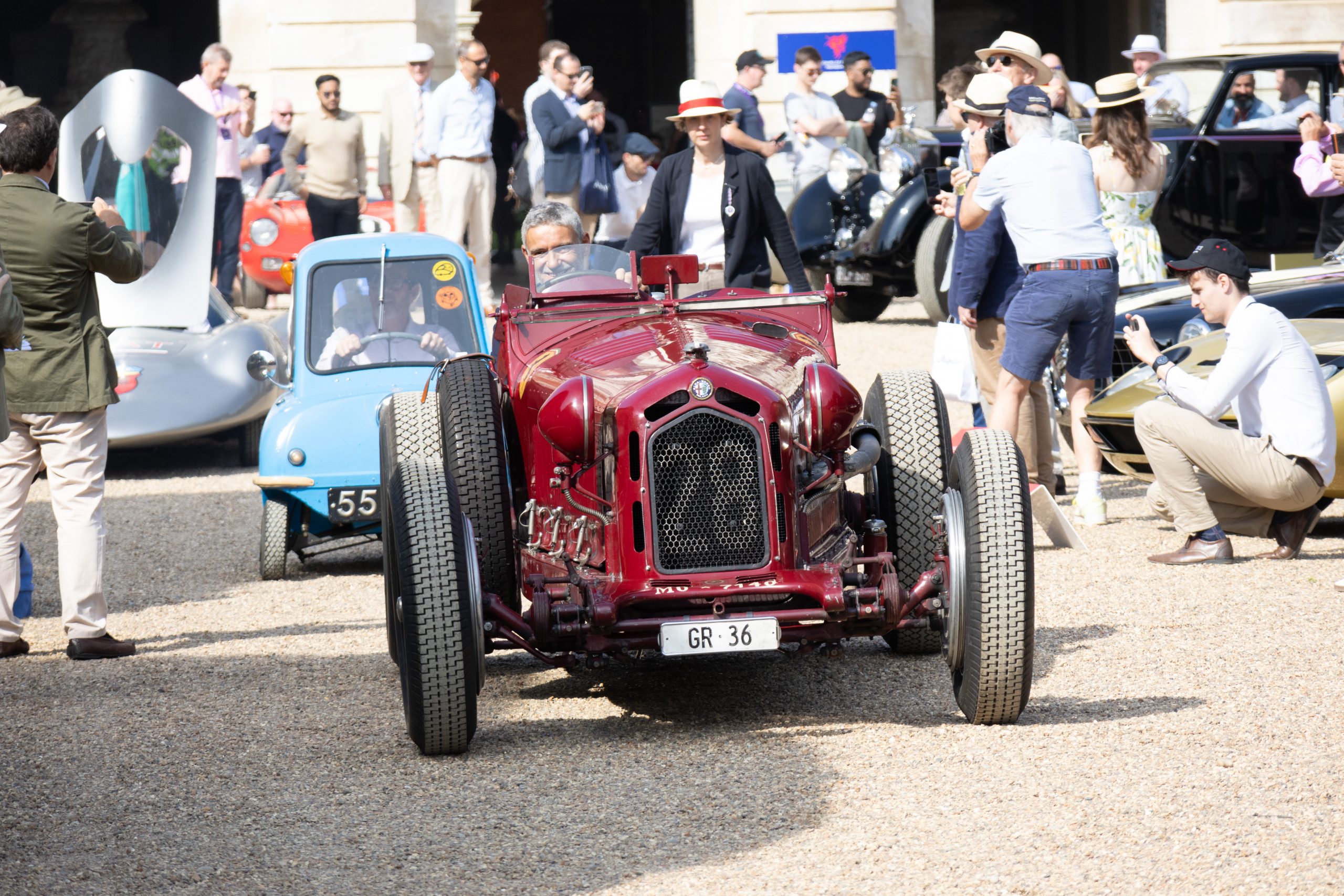 Hampton Court - Richmond Upon Thames - London - England