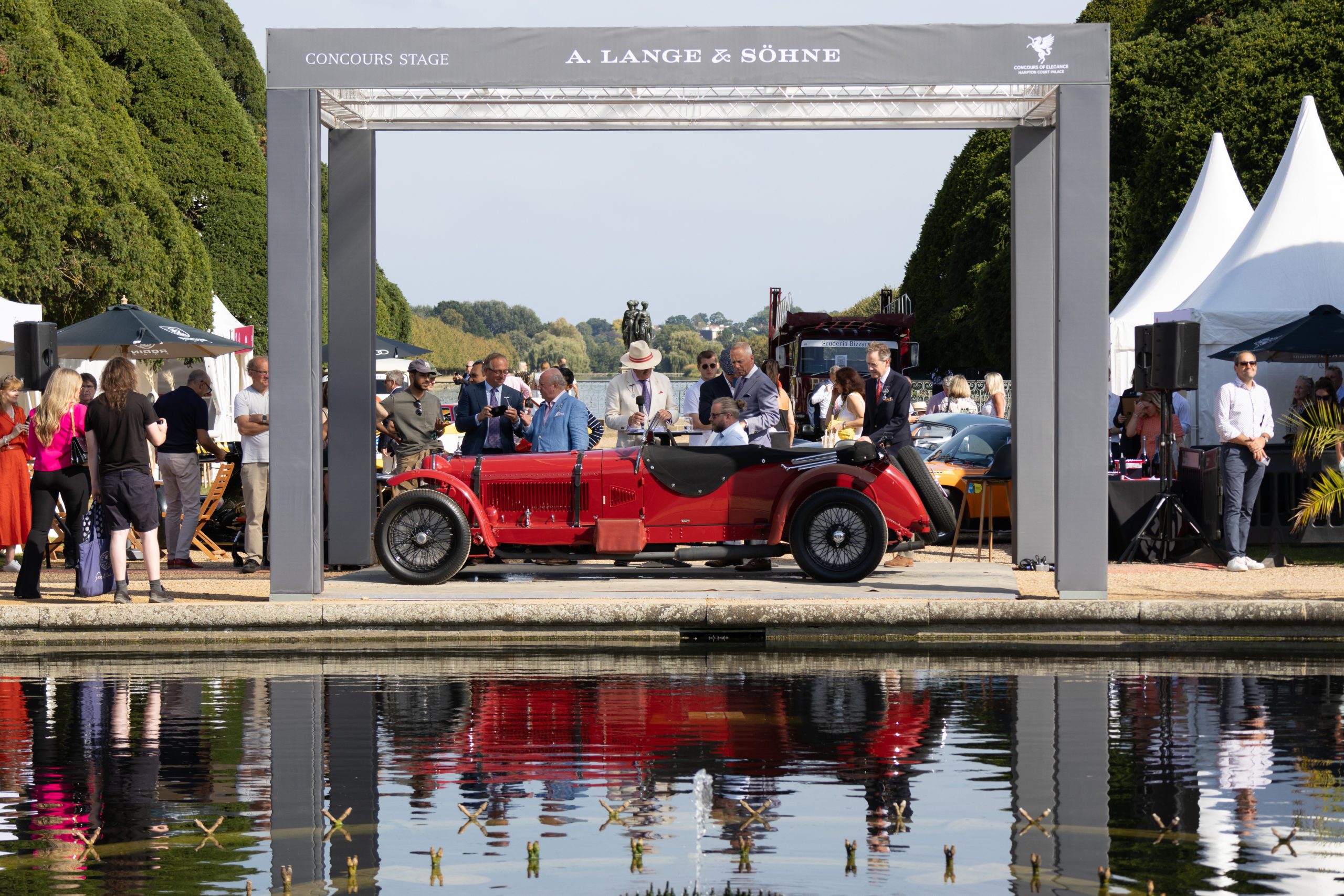 Hampton Court - Richmond Upon Thames - London - England