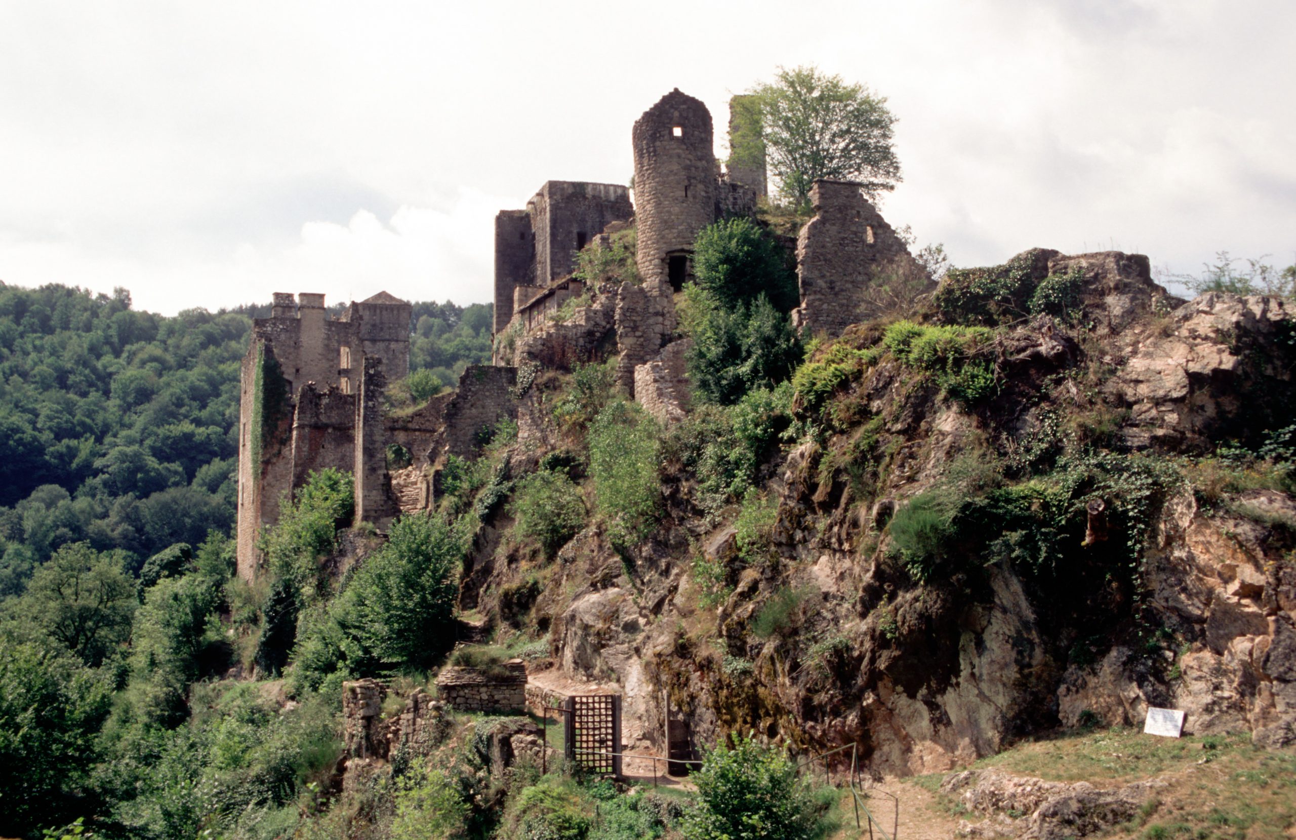 Tours de Merle - Saint-Geniez-ô-Merle - Corrèze - France