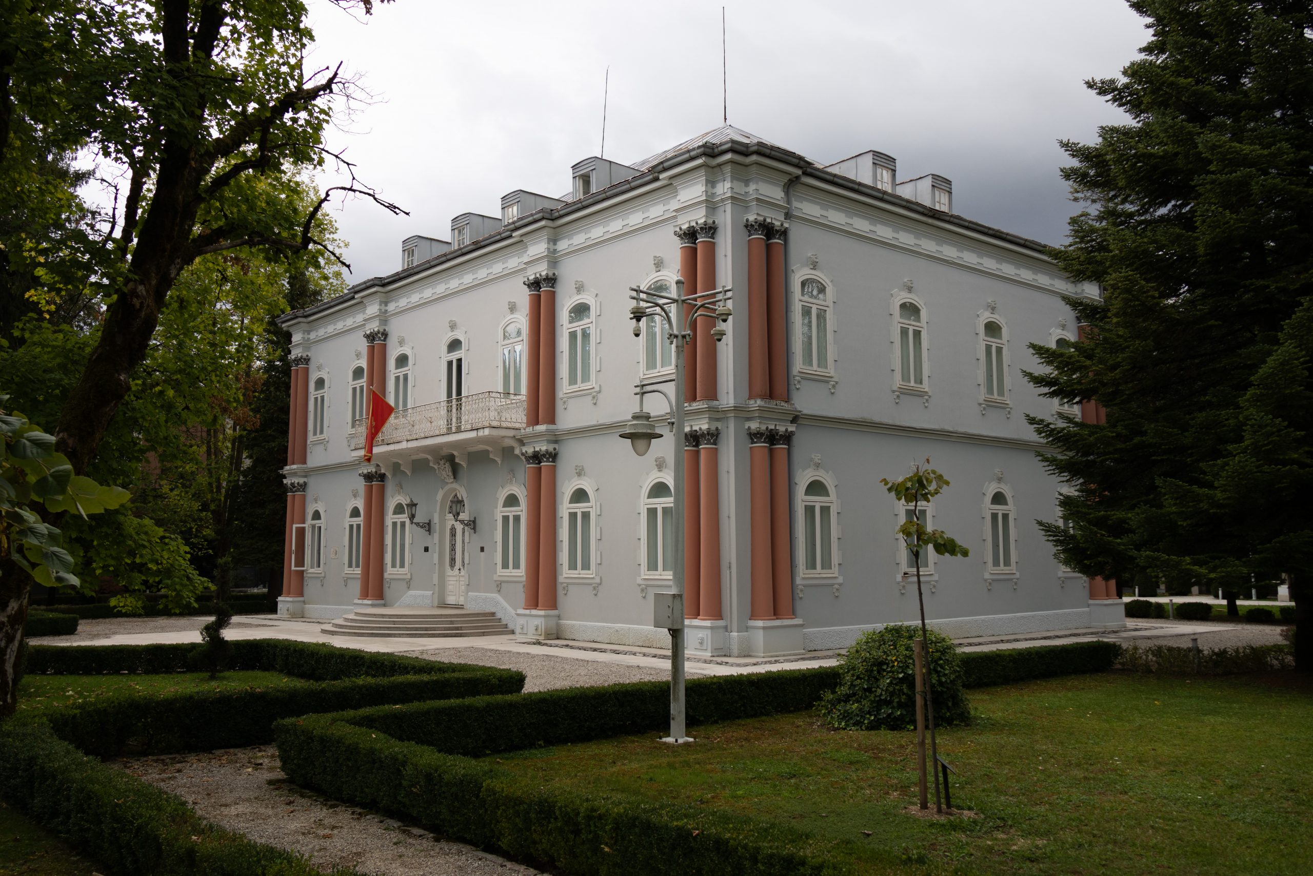 Blue Palace - Cetinje - Cetinje - Montenegro