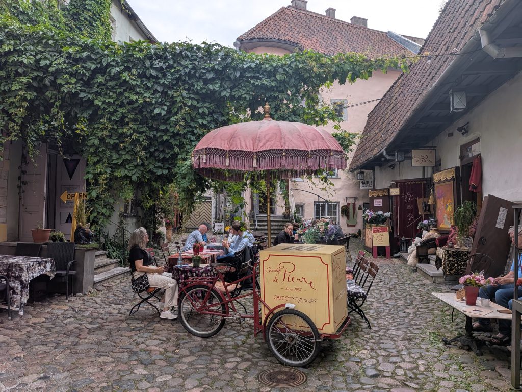 Meistrite Hoov - Tallinn - Harju - Estonia