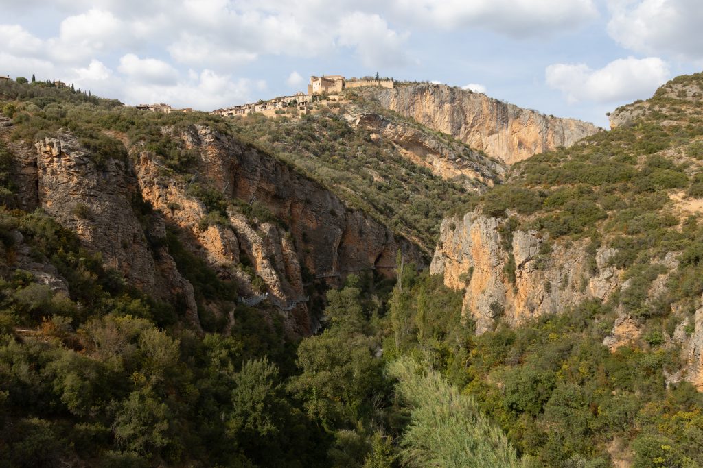 Pasarelas del Vero - Alquรฉzar - Huesca - Spain